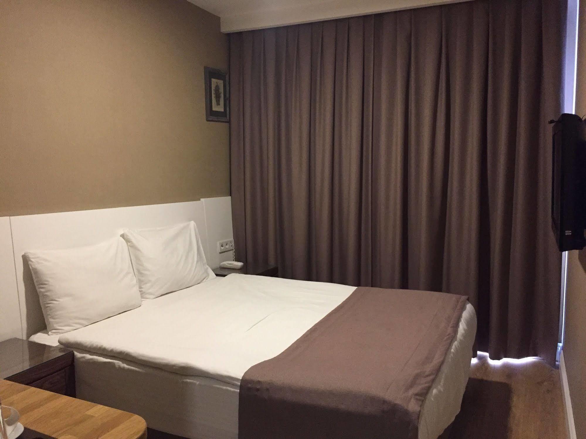 Aston Hotel Taksim 伊斯坦布尔 外观 照片